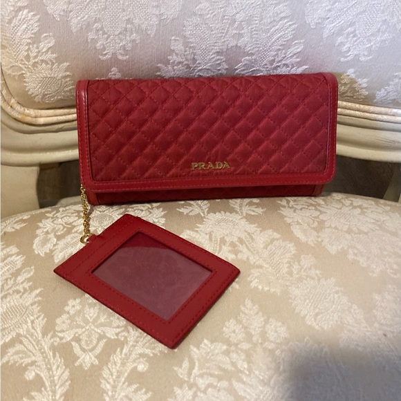 Prada Red Quilted Long Wallet with Attached ID Card Holder - Picture 2 of 16